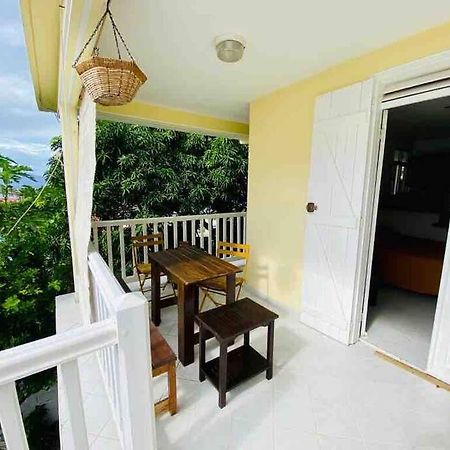 Ferienwohnung Habitation Nala Proche Bourg Terre-De-Haut Exterior foto